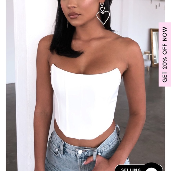 White corseted crop top never worn - Picture 3 of 3